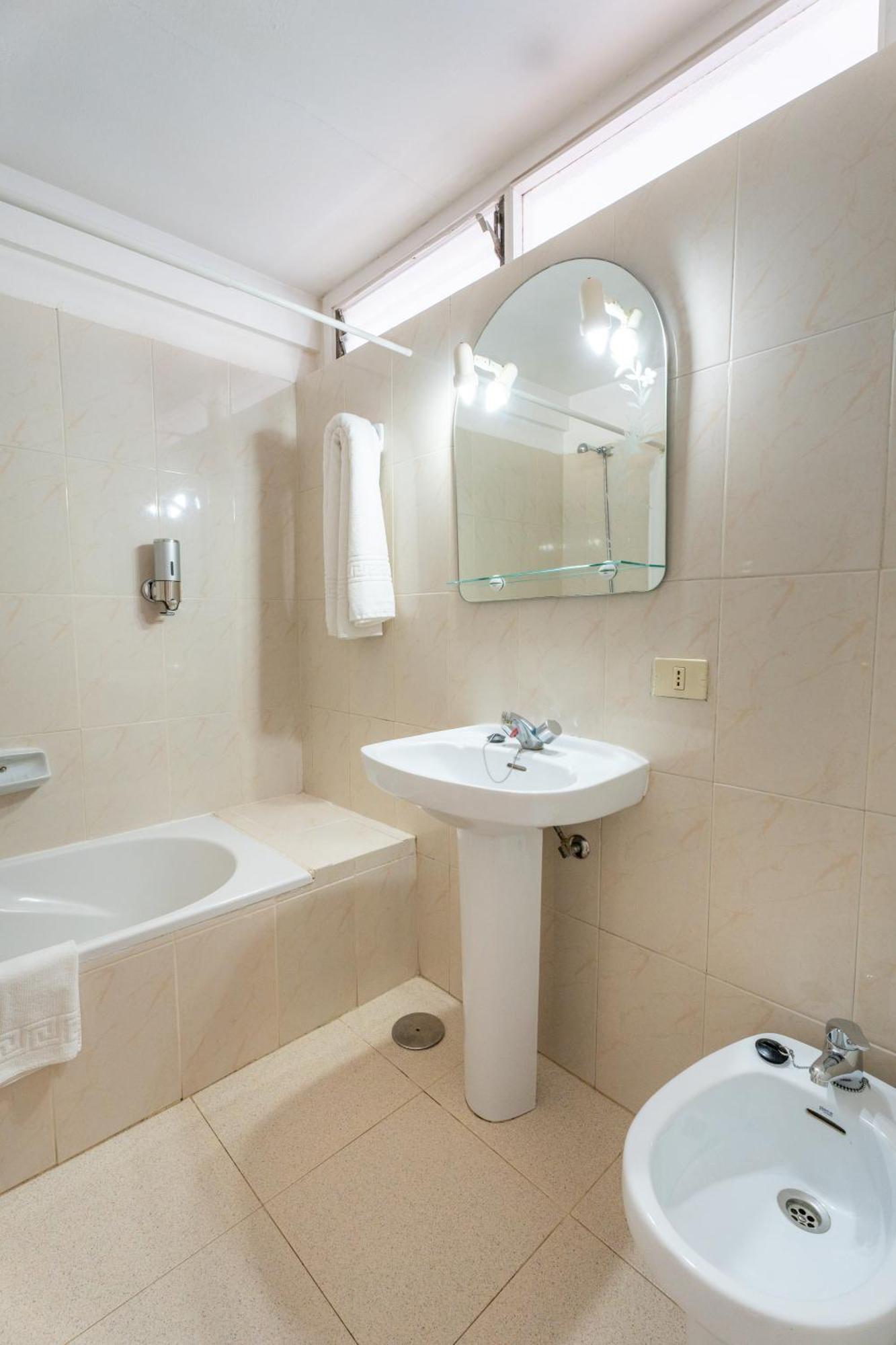 Apartamentos Borinquen ปลายาเดลาสอเมริกาส ภายนอก รูปภาพ