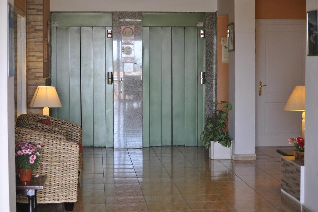 Apartamentos Borinquen ปลายาเดลาสอเมริกาส ภายนอก รูปภาพ